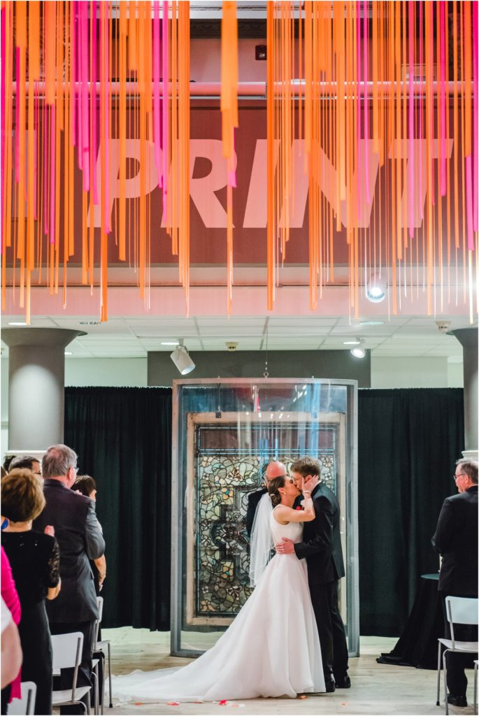 Children’s Museum of Pittsburgh Wedding Krystal Healy Photography