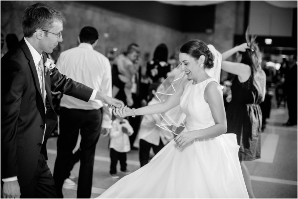 Children’s Museum of Pittsburgh Wedding Krystal Healy Photography